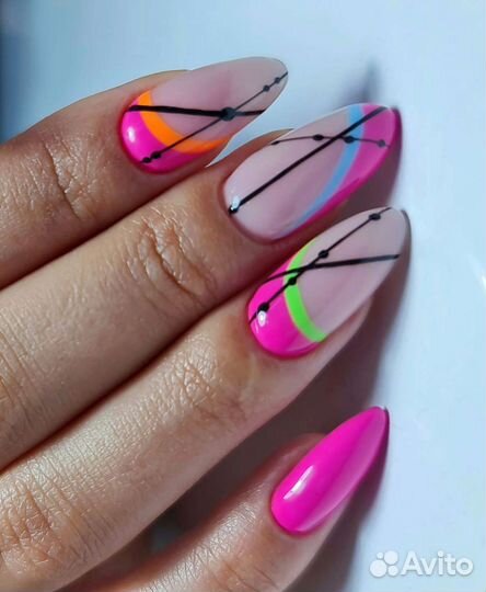 Маникюр, педикюр, макияж в г. Химки