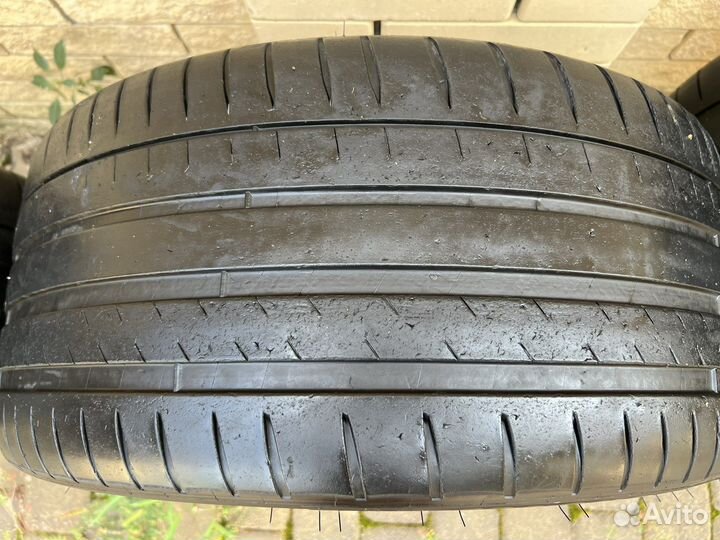 Michelin Pilot Sport 4 S Acoustic 275/35 R21