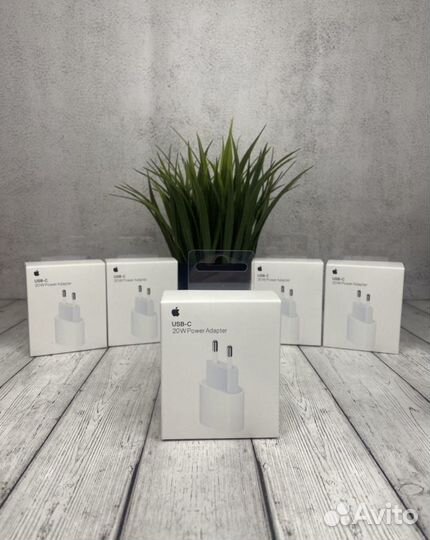 Блок Apple Type-C 20W