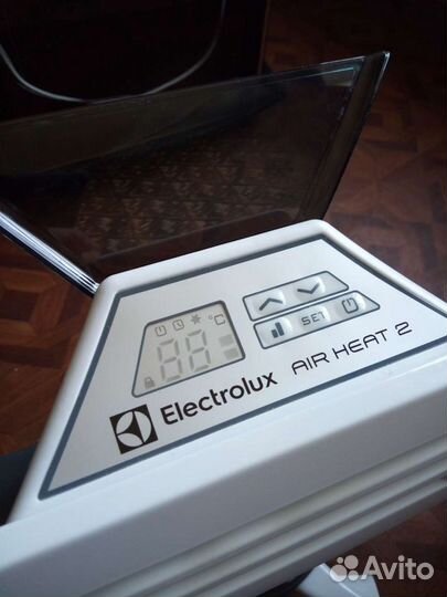 Конвектор Electrolux EIH/AG2-1000 E