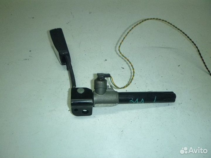 Ремень безопасности (ответная часть) BMW E60/E61 2