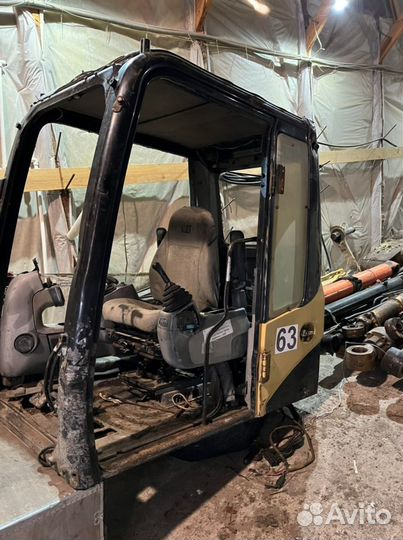 Кабина экскаватор cat DL