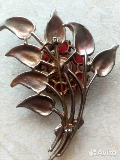 Старинная брошь.Америка