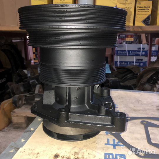 Насос водяной howo E3 VG1500060051