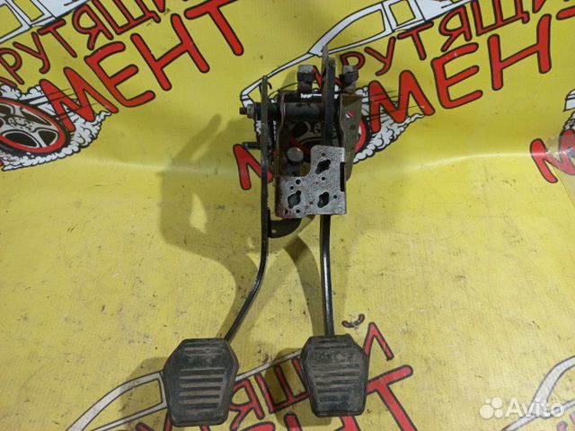 Блок педалей Ford Focus 1 I седан 1.8 2002