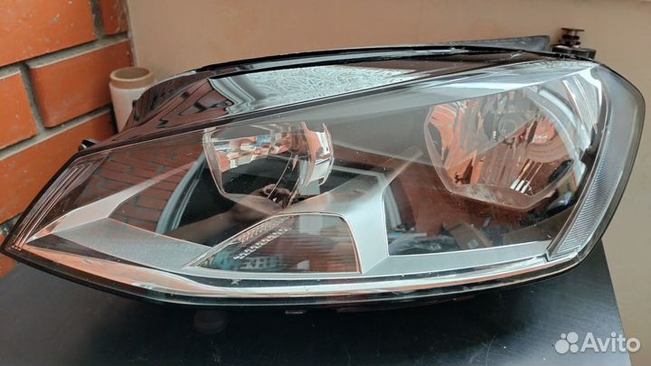 Фара левая Volkswagen Golf 7 2012-2017г.в