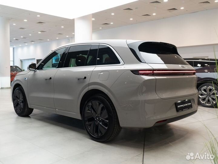 LiXiang L6 1.5 AT, 2024