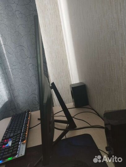 Ультратонкий монитор