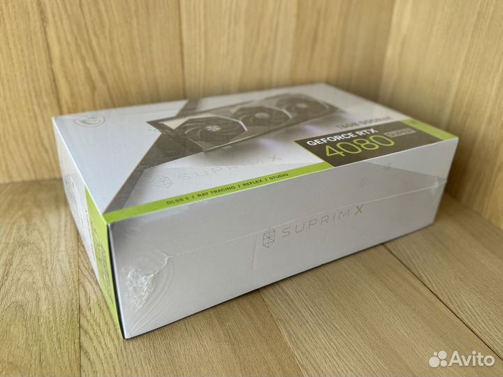 MSI GeForce RTX 4080 super suprim X