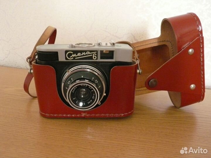 Пленочный фотоаппарат Смена 6