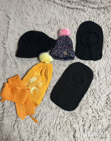 Шапки,шарфы,балаклавы