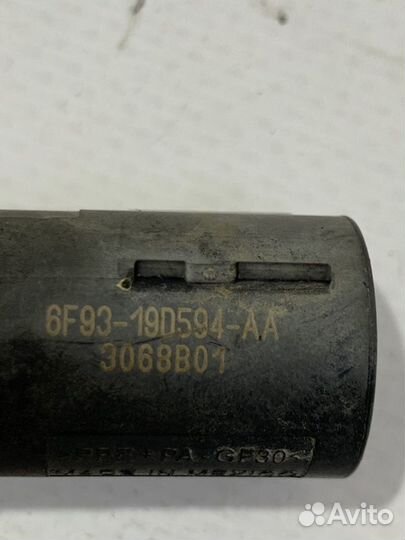 Датчик давления компрессора кондиционера Ford