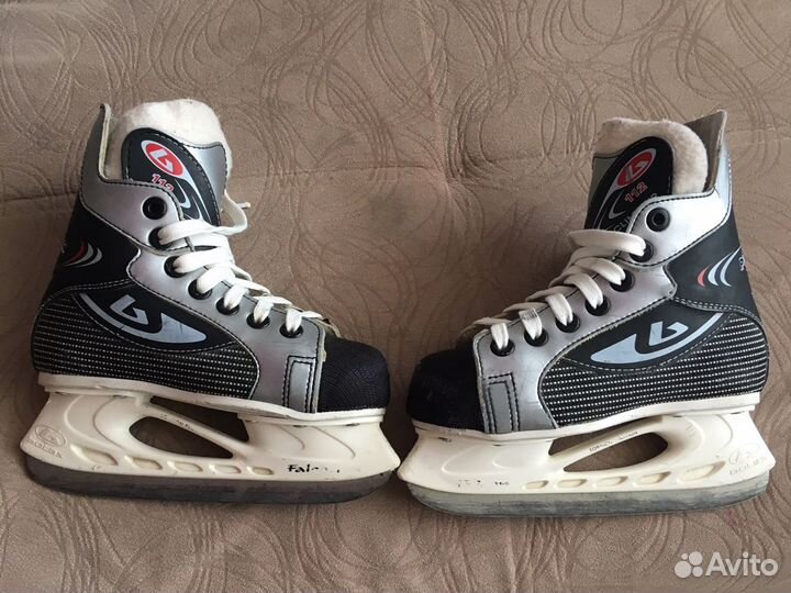 Коньки хоккейные botas