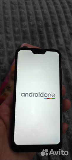 Xiaomi Mi A2 Lite Android One, 3/32 ГБ