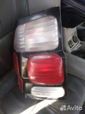 Фонари задние Mitsubishi Pajero Sport 1