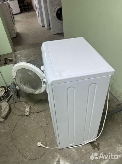 Стиральная машина indesit 5кг
