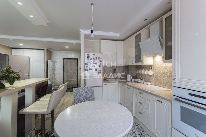 2-к. квартира, 61,5 м², 3/4 эт.