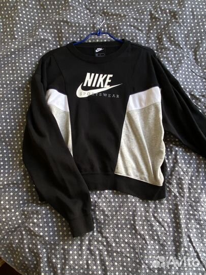 Свитшот Nike