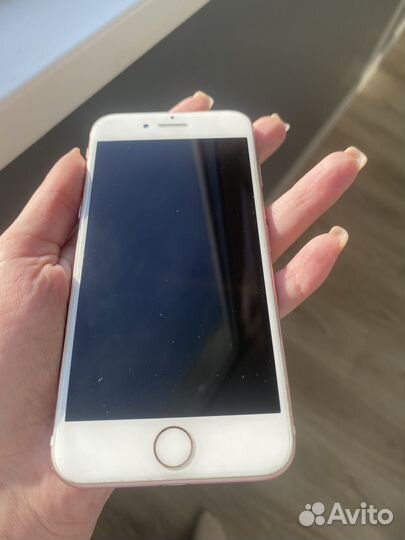 iPhone 7, 32 ГБ