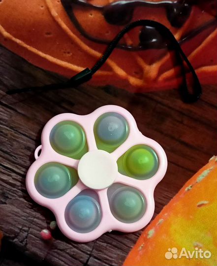 Спиннер - поп ит, новый