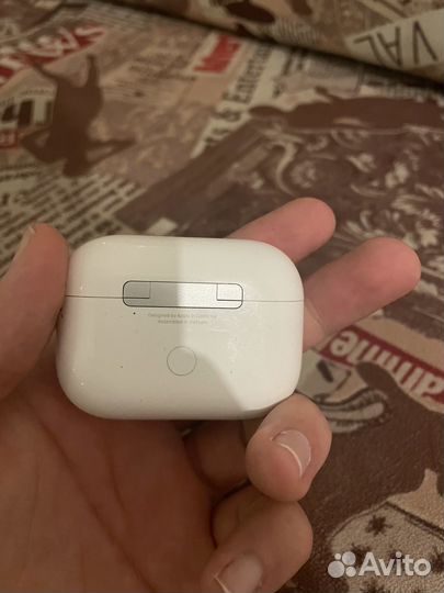 Беспроводные наушники apple airpods