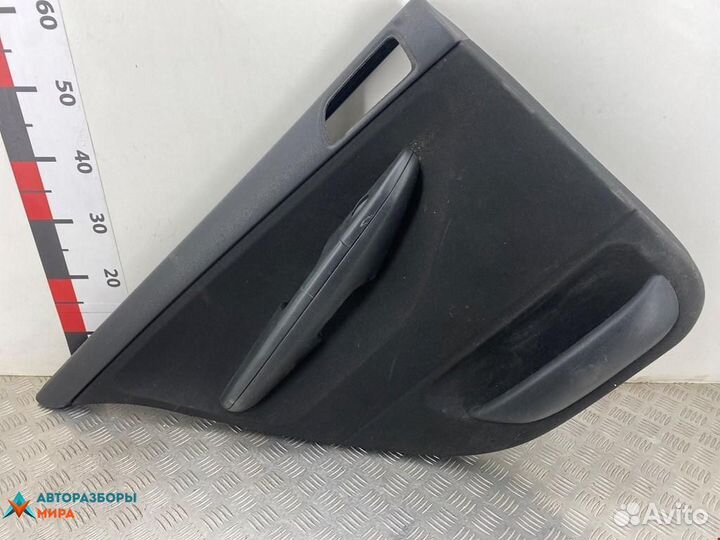 Обшивка двери задняя левая Skoda Fabia (6Y) рест