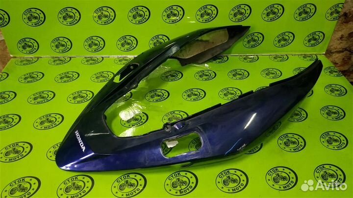 Обтекатель задний Honda VFR800F2