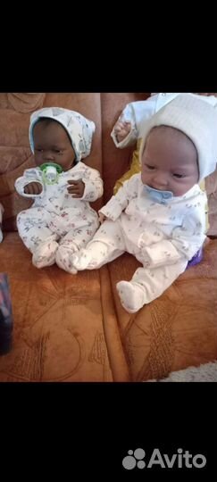 Кукла Реборн 42см темнокожая