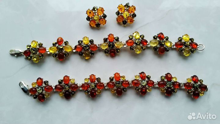 Янтарный браслет