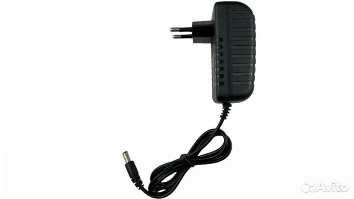 Блок питания для планшетных пк 12V 2A (5.5x2,5)