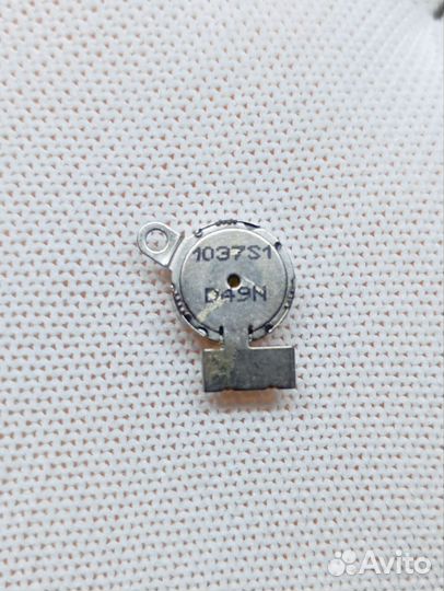 iPhone 4S. Вибромотор. Оригинал