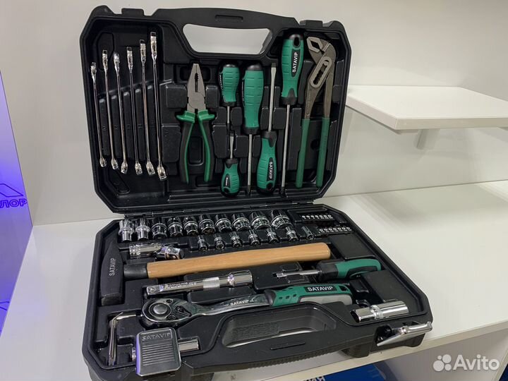 Набор инструментов ключи для авто новый