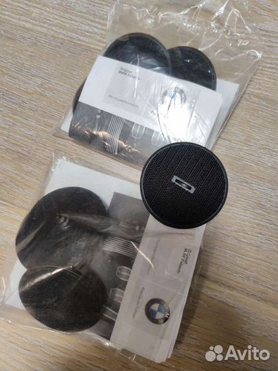 Крепления ковриков BMW