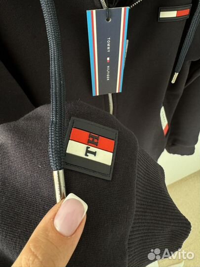 Спортивный костюм tommy hilfiger