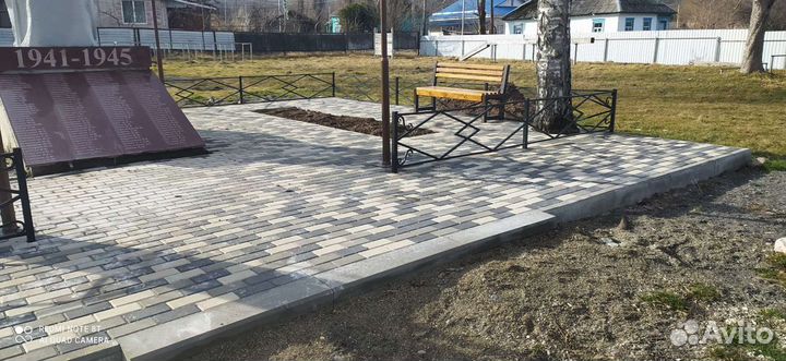 Укладка тротуарной плитки