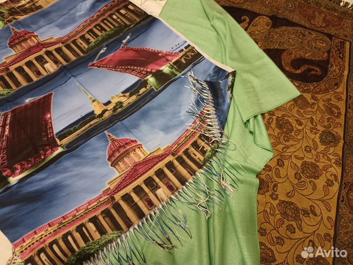 Шарфы палантины.3 шт.Новые. Большие