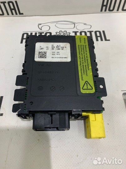 Блок подрулевых переключателей Volkswagen Passat