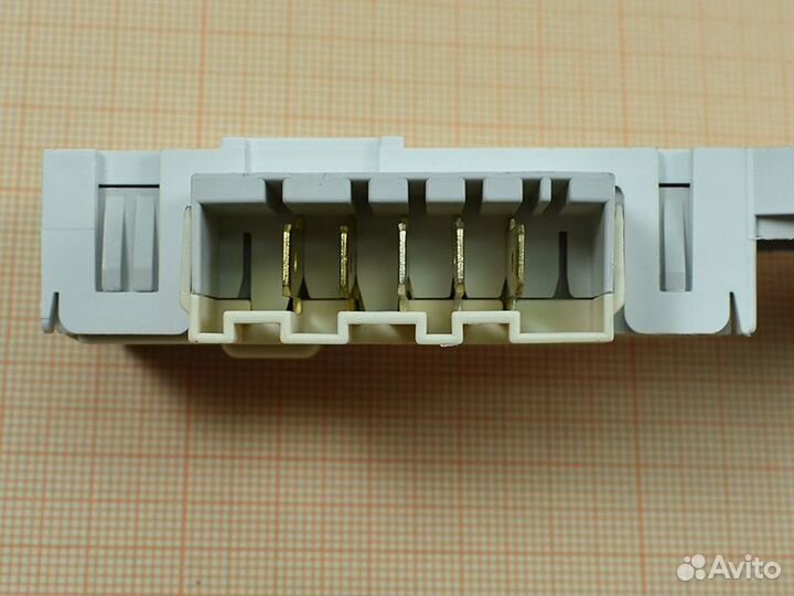 Блокировка люка Ariston, Indesit, код C00091911