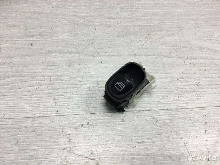 Блок управления стеклоподъемником передний правый