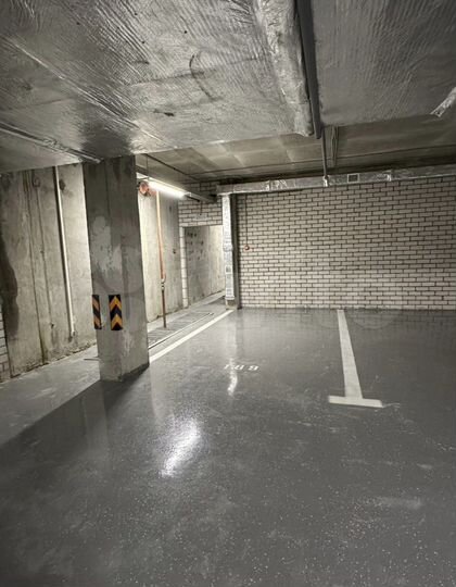 Машиноместо, 13 м²