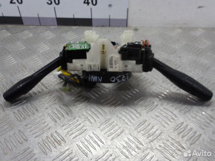 Переключатель подрулевой (стрекоза) Mitsubishi Mon