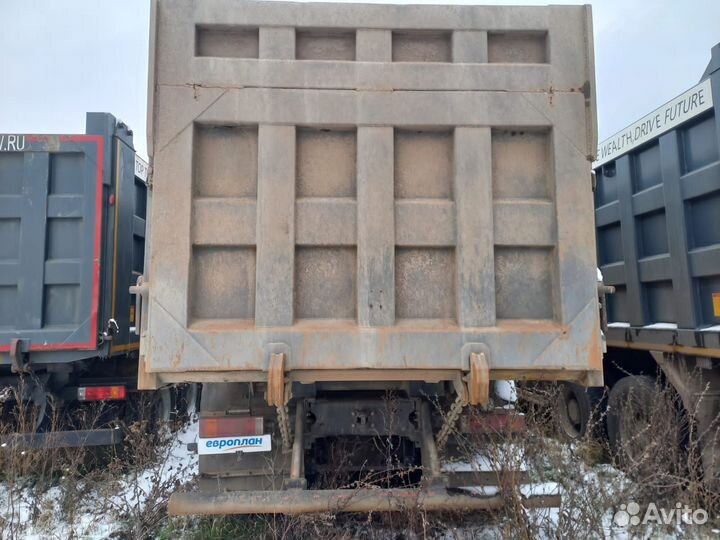 Shacman (Shaanxi) SX33186T366, 2022