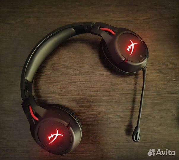 Беспроводные наушники HyperX Cloud Flight PC\PS5