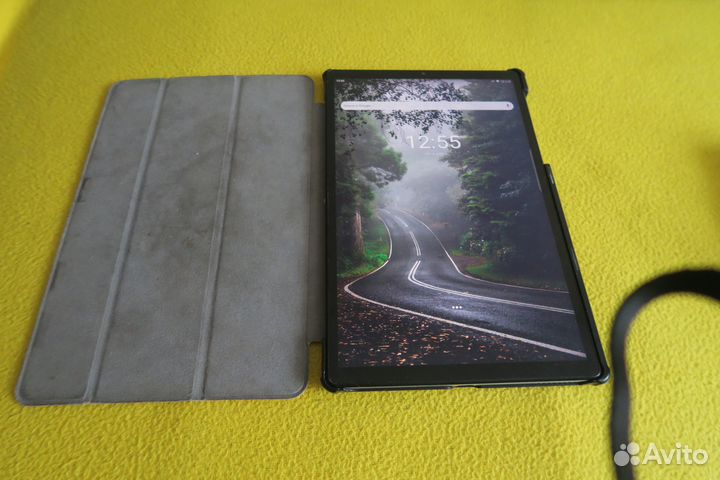 Lenovo tab m10 fhd plus 4/64