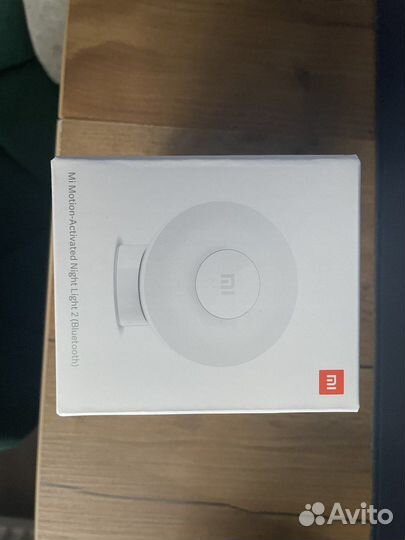 Умная лампочка и умный ночник Xiaomi