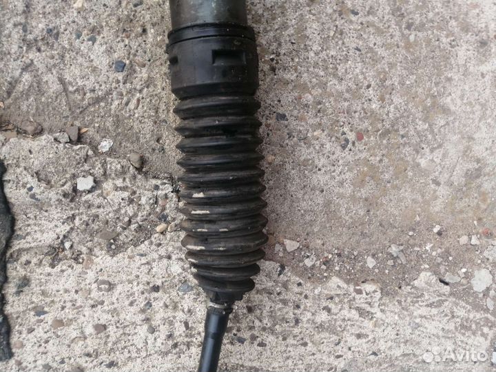 Рулевая рейка Nissan Expert W11