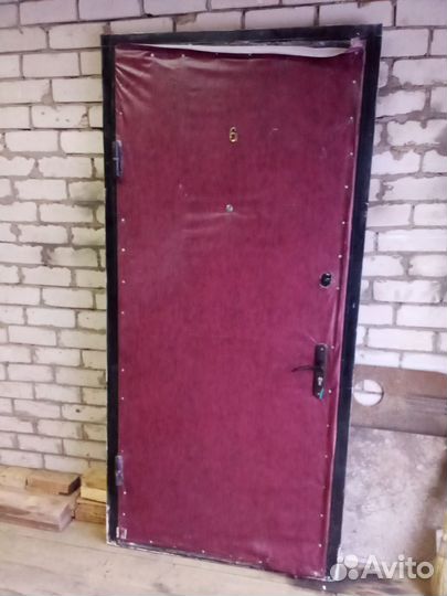 Дверь входная