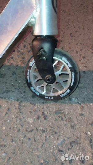 Трюковой самокат