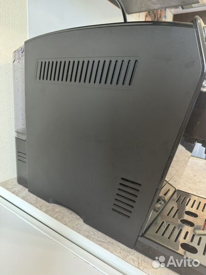 Кофемашина delonghi