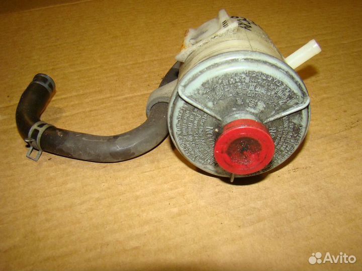 Бачок гур Honda crv 99г